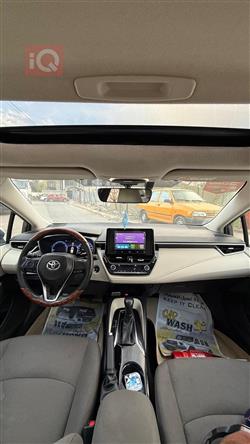 تۆیۆتا کۆرۆلا